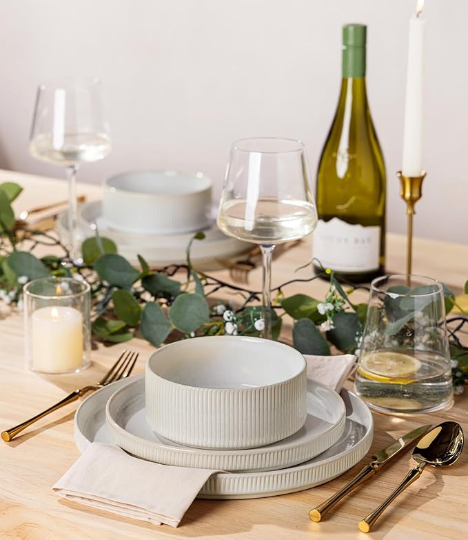 TheTerra Ceramic Dinnerware Sets for 6, 18 Pieces Porcelain Lightweight Plates and Bowls Sets, Scratch Resistant Dish Set, Oven & Microwave & Dishwasher Safe