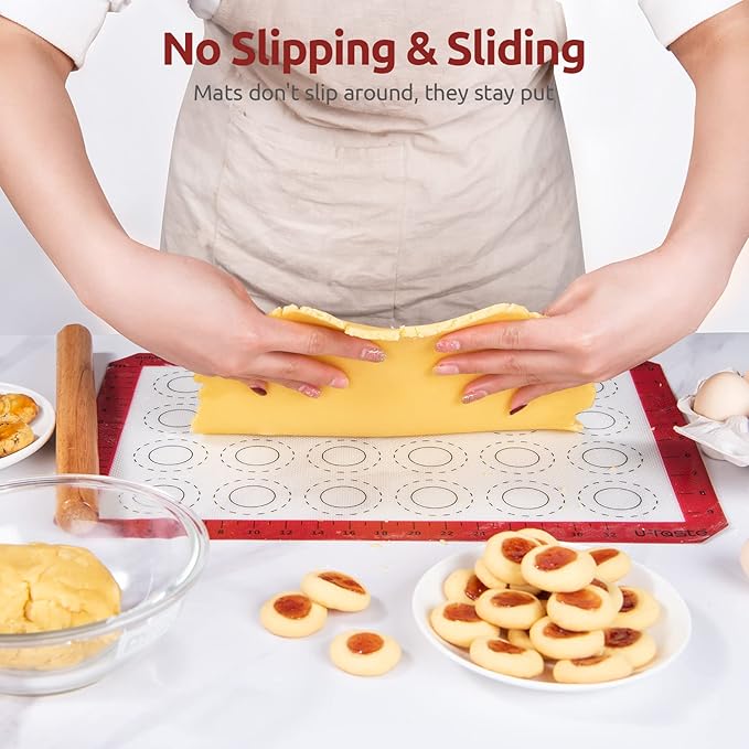446ºF Heat Resistant Macaron Mat: U-Taste 14.17x9.44in Non Stick Silicone Baking Mat, Reusable Cookies Pastry Sheet Liner with Edge Enhancement & Circle Measurement for Cake Pan (Red)