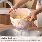 Metal Colander with Wood Handle and Stable Base, Powder Coated Steel Kitchen Strainer Basket for Draining Pasta, Vegetable and fruit(5.5quart,Pink)