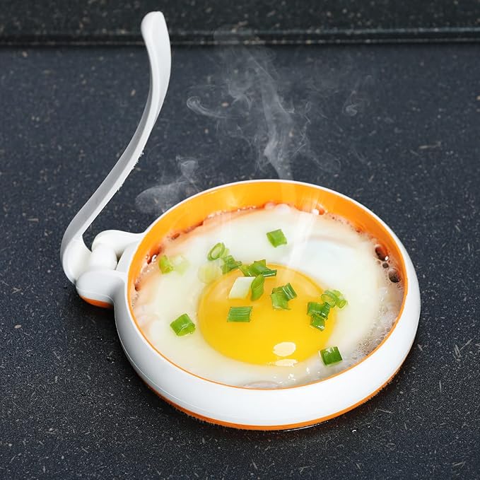 GOYLSER White Food Grade Silicone Egg Rings, 2 Pack Square Egg Rings + 2 Pack Round Egg Molds for Cooking, 4 Pack Fried Egg Shapes