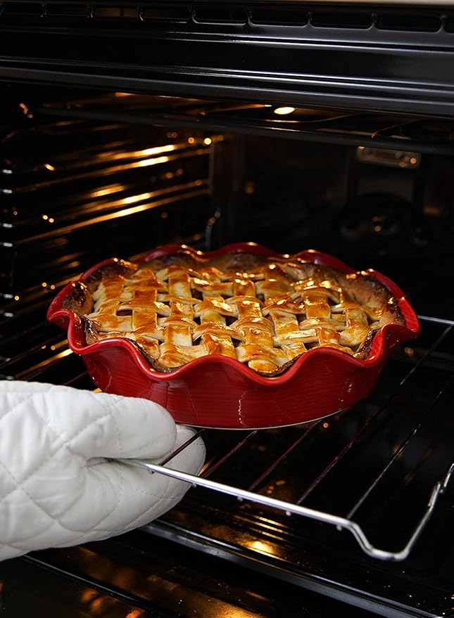 LE TAUCI Ceramic Pie Pans for Baking, 11 Inches Deep Dish Pie Plate for Apple Pie, 48 Ounce Baking Dish with Ruffled Edge, Set of 2, Red