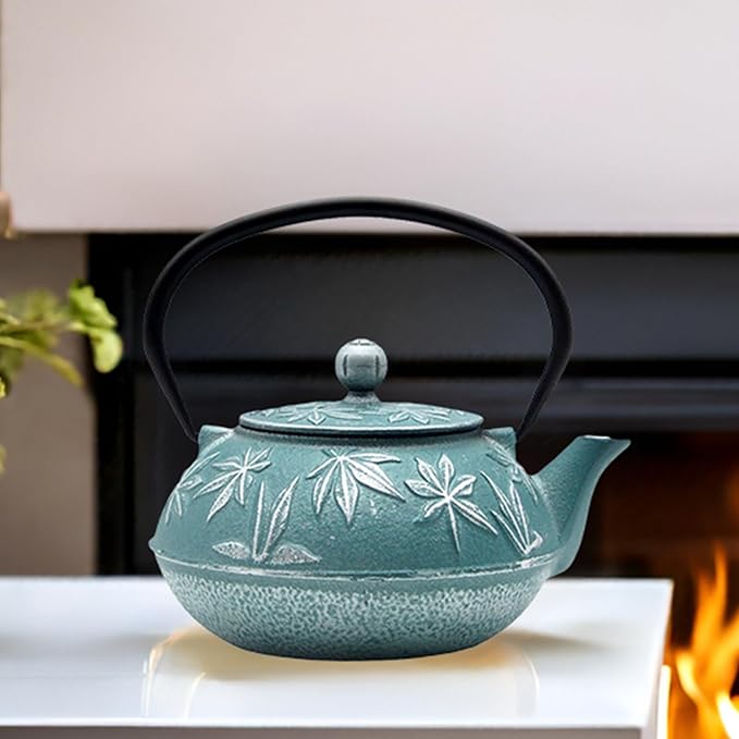30.4oz Small Cast Iron Teapot Tea Kettle with Stainless Steel Infuser for Stovetop Safe Coated with Enameled Interior Japanese Tetsubin with Maple Leaves Pattern(30.4oz/900ml)