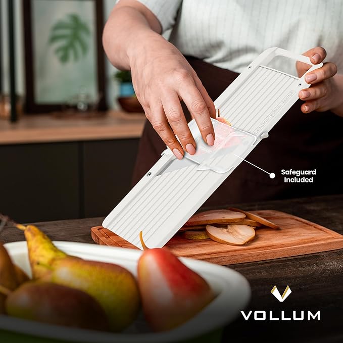 Wide Mandoline Slicer Professional Japanese Mandoline Slicer with Interchangeable Stainless Steel Blades