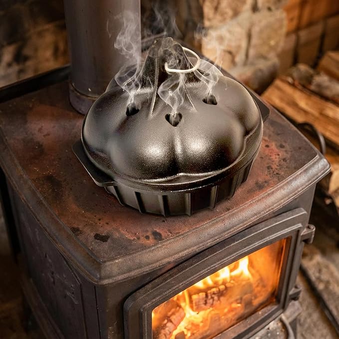 Wood Stove Steamer & Woodstove Steamer Stove Humidifier Cast Iron,2.4 Qt Round Fireplace Humidifier & Simmer Pots with Heart-shaped Vent At The Top Covers (Round-2)