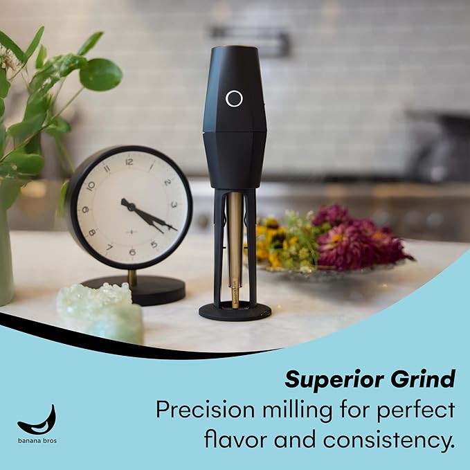 Banana Bros - OTTO Electric Smart Spice Grinder - Automatic Herb Grinder with Smart Technology - Rechargeable via USB - Portable Milling for Dry Herbs and Spices - Black - No Carrying Case
