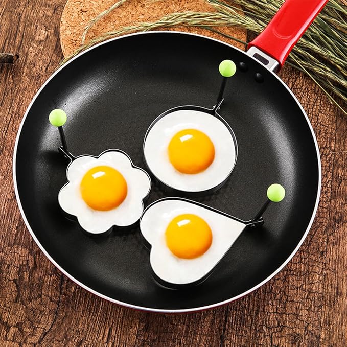 Upkoch 5 Pcs Egg Ring Set Stainless Steel Pancake Mold Egg Frying Molds Christmas Tree Shapestick Rings for Breakfast Sandwich Pancake Griddle with Anti-Scald Handle (11.7 X 8.8 Cm / 4.6 X 3.5 in）