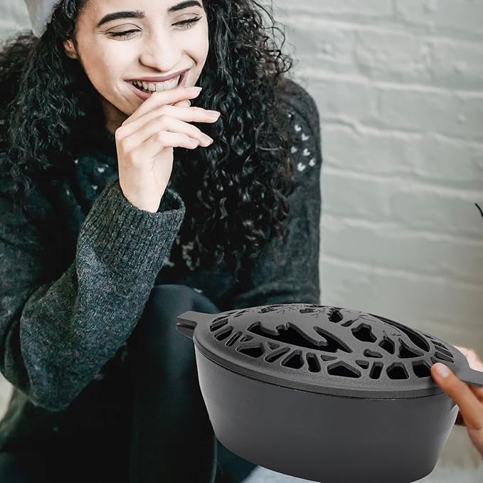 Wood Stove Steamer Humidifier 2.5 Quart with Decorative Wolf Pattern, Cast Iron Steamer for Wood Stove Rust Resistant Matte Black