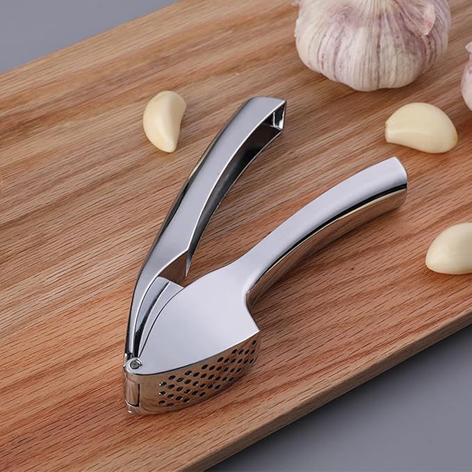 Garlic Crusher/Mincer/Grater/Chopper/Smasher with Silicone Peeler and Brush