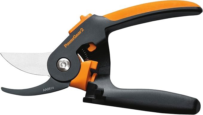 Fiskars PowerGear2 Softgrip Pruner for Branches, Optimizes Cutting Power and Leverage, Rust-Resistant Low-Friction Blade Coating for Smooth Cuts, Yard & Garden Tools