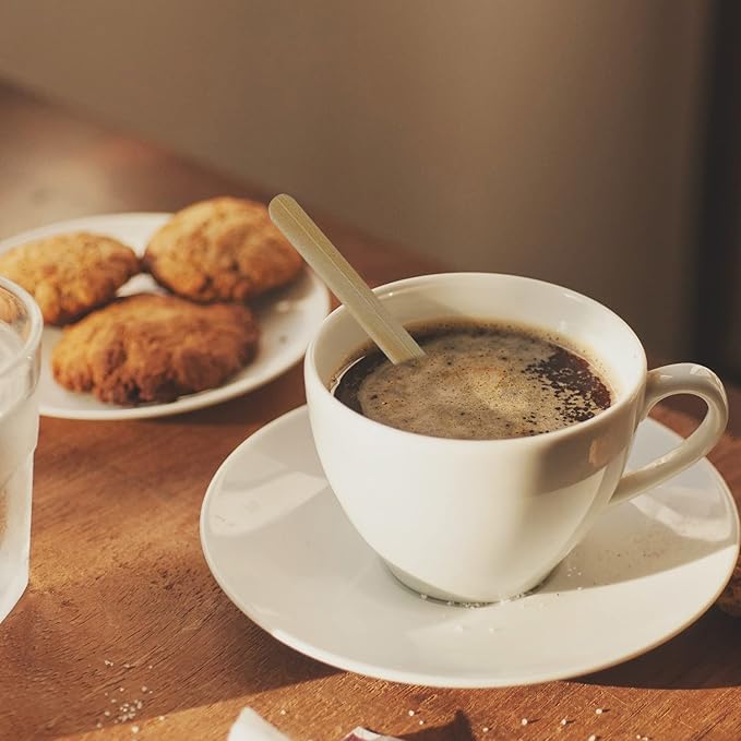 500pcs Wood Coffee Stirrer Sticks, 5.5 Inch Wooden Swizzle Stick Beverage Mixer, Eco Friendly Long Stirrer Stir Sticks for Mixing Cocktail Hot Chocolate Drinking Tea