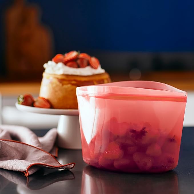 Stasher Premium Silicone Reusable Food Storage Bowl, Red, Microwave, Sous Vide, Dishwasher, Oven and Freezer Safe, BPA Free, Leak-free, Eco-friendly, 6-Cup Bowl