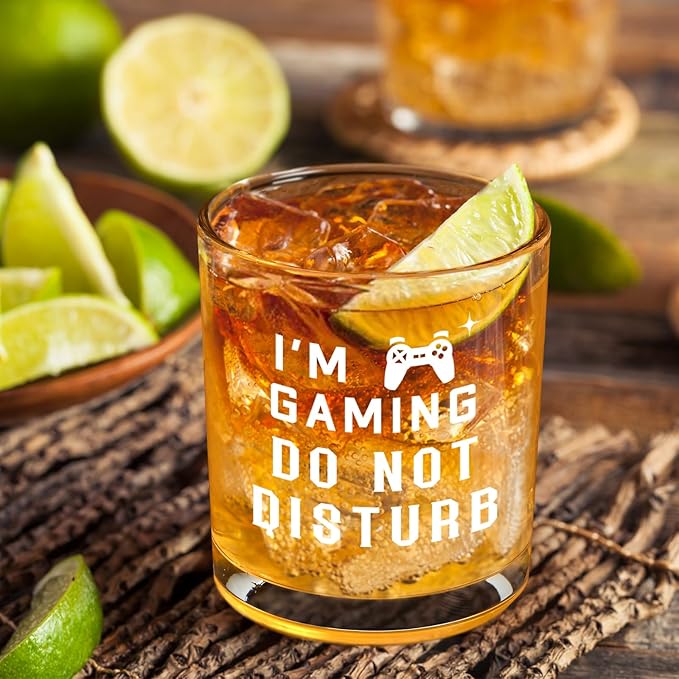 Futtumy Gaming Whiskey Glass for Men Gamer, I'm Gaming Do Not Disturb Whiskey Glass for Gamer, Funny Christmas Gifts Birthday Gifts for Gamers Boyfriend Boy Men Teen, Room Decor for Game Lover, 10 Oz