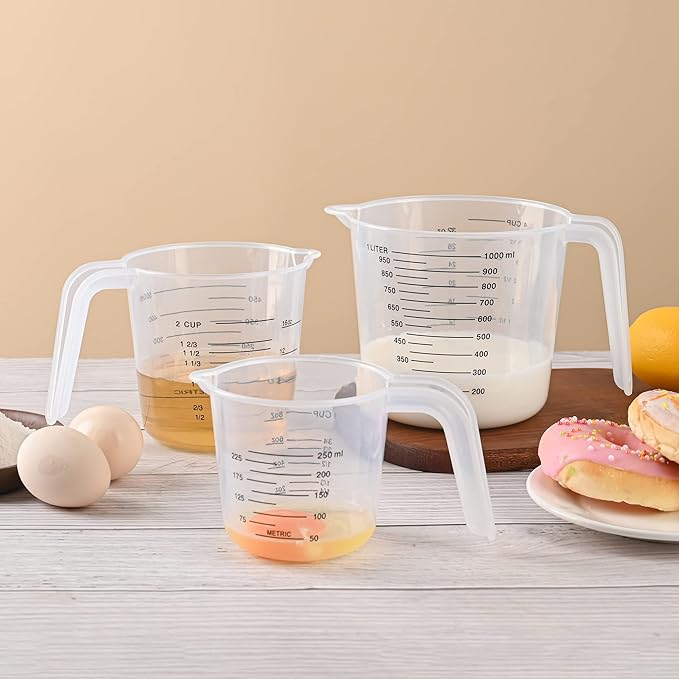 Plastic Measuring Cup,3 Pack 4/2/1 Cup Clear Measuring Cups,Stackable Heat-resistant Cup Set with Handle Grip and Spout for Baking,Powder,Liquid