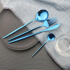 JASHII 24 Pieces Cutlery Flatware Set 304 Stainless Steel Home Kitchen Set, Mirror Polished, Knife/Fork/Spoon, Modern Elegant Tableware Set for Party, Christmas, Dinner (Blue)