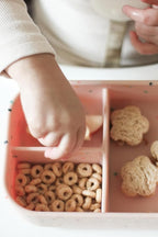 Leak Proof Bento Box Food-Grade Silicone Bento, BPA, Phthalate, Lead, & PVC Free - Bento Lunch Box for Daycare, Kids, & Adults - Leak Resistant Sets With Lids Snack Box Container (Pink)