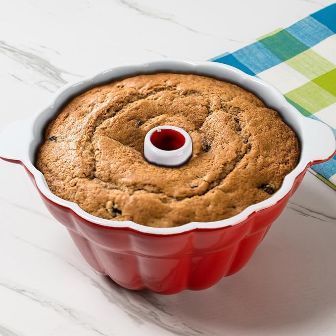 Emeril Lagasse 9.5 in Bundt Cake Pan Stoneware – Perfect for Baking Delicious Bundt Cakes!