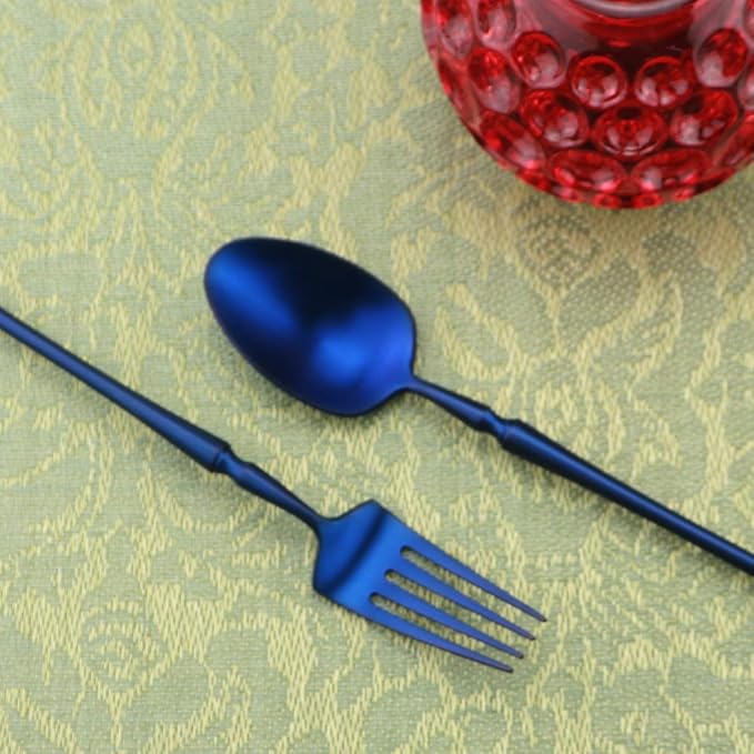 Gugrida Unique & Beautiful Flatware Set - 5 Piece Iridescent Silverware Sets | 18/10 Stainless Steel Reusable Cutlery Set | Blue Utensils Service For 1 with Dessert Fork, Knife, Spoon, Dinner Fork