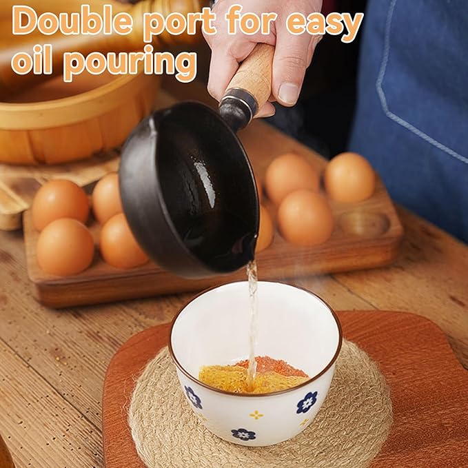 Cast Iron Melting Pot, 4.3 inch Mini Egg Frying Pan Oil Heating Pan Milk Butter Warmer Pot with Wood Handle for Home Kitchen