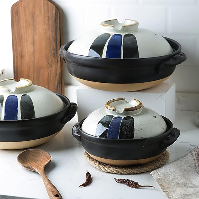 Japanese Ceramic Hot Pot Ceramic Stockpot Clay Cooking Pot Cookware Stovetop, Heat Resistant Casserole with Lid,Small Round Earthenware Clay Pot,Rice Cooker for Stew Soup Noodles,2.2l