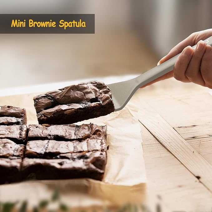 Silicone Spatula Set, 600°F Heat Resistant Silicone Spatula Turner Flipper for Cooking, Non Stick and Non Scratch Kitchen Utensils for Eggs & Pancakes, 4 Pack,Khaki