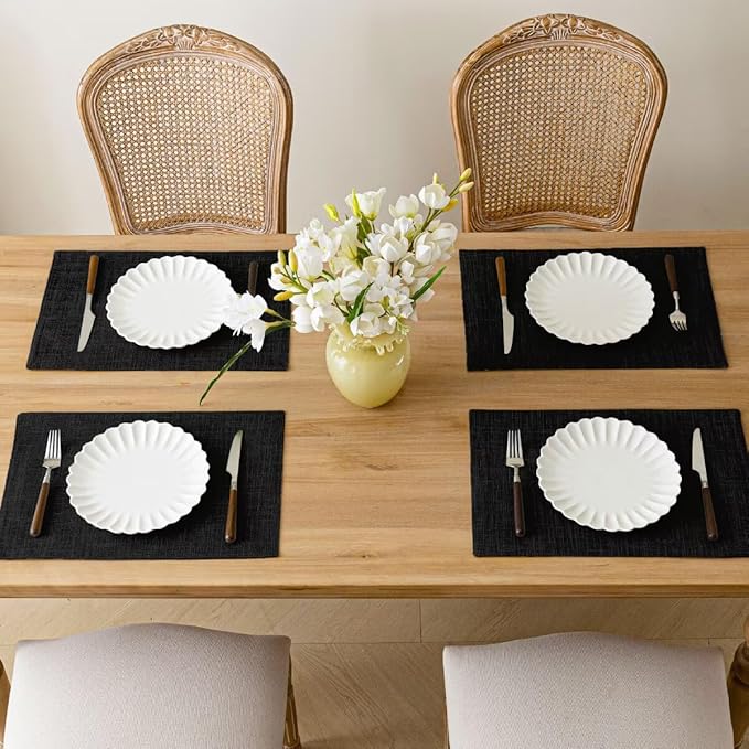 Placemats Set of 6, Bilayer Thickened Linen Place Mats Heat Resistant Machine Washable Wrinkle Free Carefully Selected Polyester Mats for Kitchen/Dining/Coffee Table (Black)