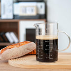 BCnmviku Glass Measuring Cup, Insulated handle, V-Shaped Spout, High Borosilicate Glass Measuring Cup 1000ML、 /1 Liter, 4 Cup for Kitchen or Restaurant, Easy To Read (1000ml-1pcs)