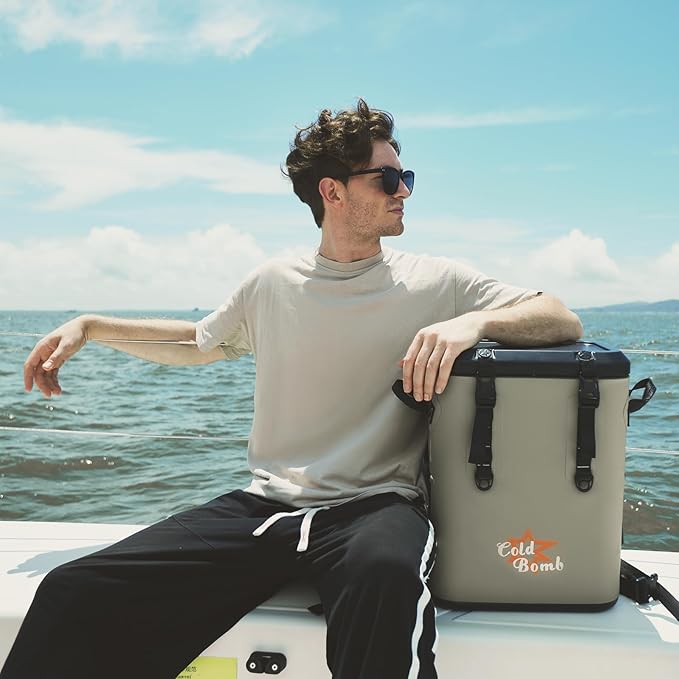 Magnetic Backpack Cooler Bag, Cold Retention Soft Coolers 30 Can Insulated Soft Sided Cooler with Waterproof Bag