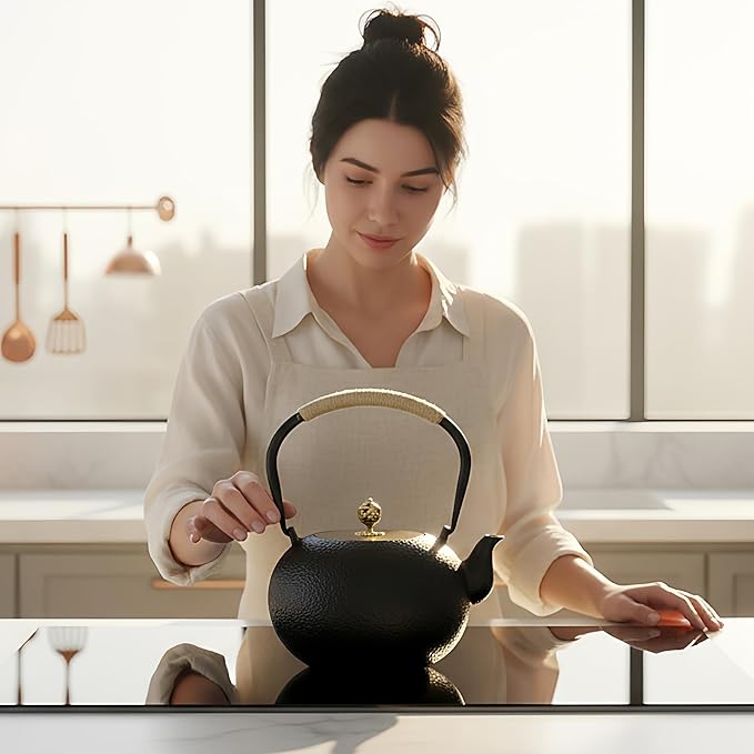 40.6oz Cast Iron Teapot for Stovetop, Japanese Tetsubin with Enamel, Black Tea Pot with Stainless Steel Infuser for Loose Tea, 1200ml Small Tea Kettle(Spherical Shape)
