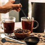 200 Pcs Cocktail Swizzle Sticks, 7.3inch Clear Coffee Stirrers Disposible Plastic Swizzle Sticks for Drink Black Disc Top Drinks Mixing Rod for Coffee Whiskey Beverage