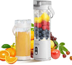 Portable Personal Electric USB Juicer，600ML Mini Blender Portable Blender For Shakes and Smoothies juice，12 Blades Great for Mixing，Compact、Convenient and Versatile (white)