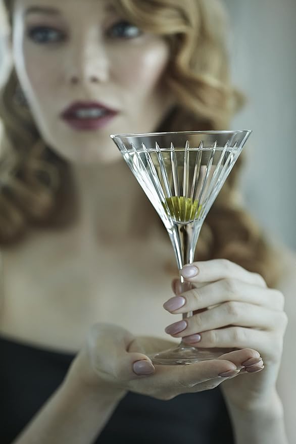 Martini Glasses Set Cocktail Glass Set Premium Glassware Set, for Bar Martini, Cosmopolitan, Gimlet, Vodka, Gin, and Cocktails, Fancy Manhattan Glasses, Martini Glasses Set of 2-8oz