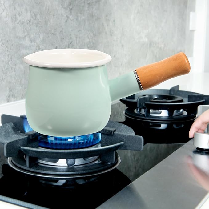 GANAZONO Enamel Milk Pan Mini Butter Warmer 7 Inch Non-stick Milk Heating Pot Small Enamelware Saucepan with Wood Handle for Heating Liquid Portions 10CM Light Green