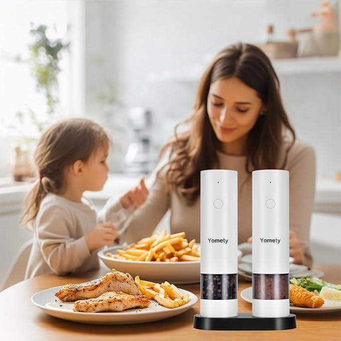 Electric Salt and Pepper Grinder Set - Rechargeable Salt and Pepper Shakers with Adjustable Coarseness, Automatic Salt and Pepper Grinder Set for Kitchen Accessories