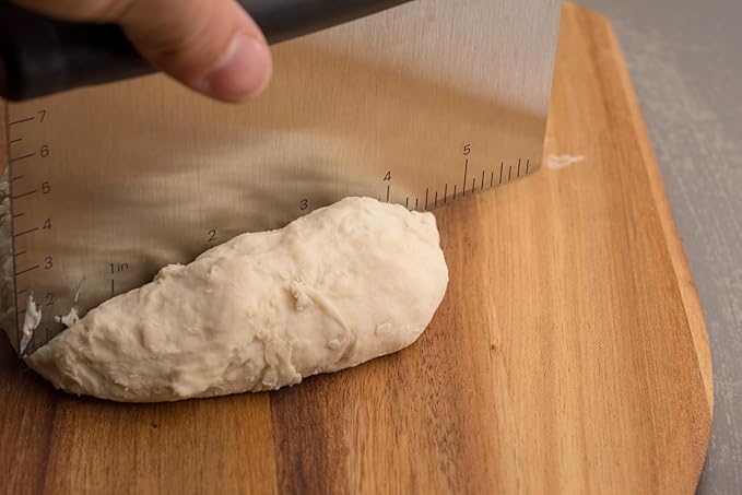 Chef Pomodoro Stainless Steel Bench Scraper 6" for Bread, Pizza and Pastry, Dough Scraper, Kitchen Scraper Tool, Sharp Edge Food Scraper Tool Kitchen, Heavy Duty Bench Knife, Nonslip Pastry Cutter