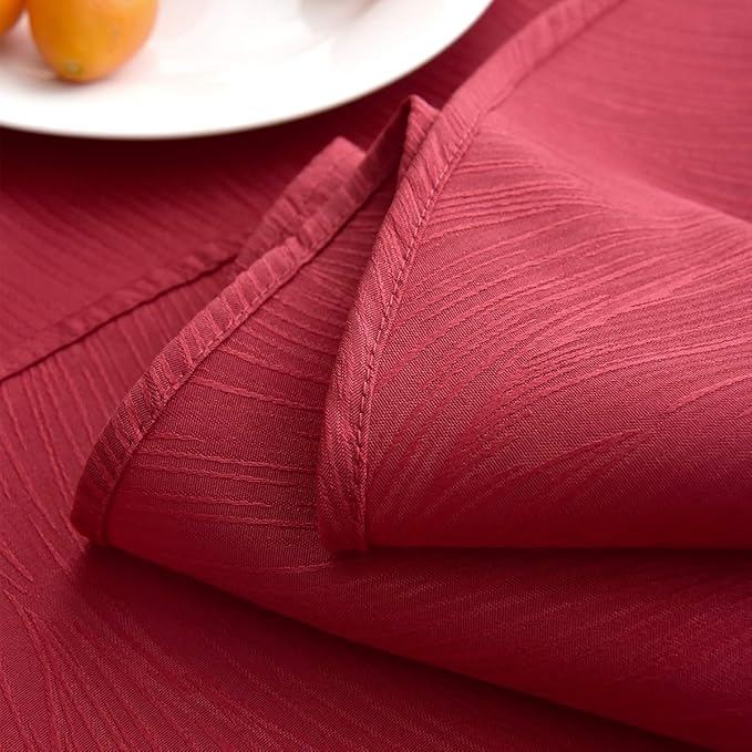 maxmill Round Jacquard Tablecloths Swirl Pattern Spillproof Wrinkle Free Heavy Weight Soft Table Cloth for Circular Table Cover of Buffet Banquet Parties Holiday Dinner Round 90 Inch Red