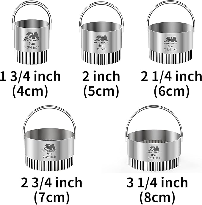 Fluted cookie cutter Set 1.75inch 2inch 2.25inch 2.75inch 3.25inch, Stainless Steel Round Biscuit Cutters with Handle, Wave Cookies Cutter with Fluted Edge, Baking Dough Tools, 5pcs GIFT
