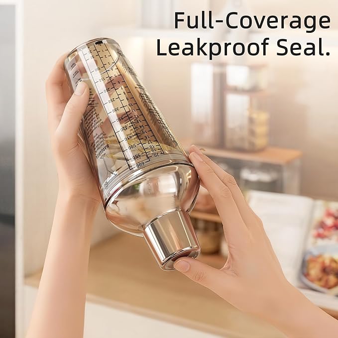 Glass Cocktail Shaker, with Recipes and Measurements 20oz, Built-in Strainer and Leakproof Seal, Clear Bar Tool for Margaritas, Martinis