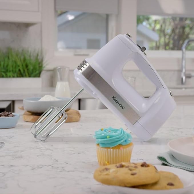 Kenmore Electric Hand Mixer - Case Batidora De Mano Kitchen 5 Speed Handheld Blender With Whisk, Beater, Dough Hook, Attachments Storage, Turbo Boost, Appliance For Cake Mix, Eggs, Whipping Cream