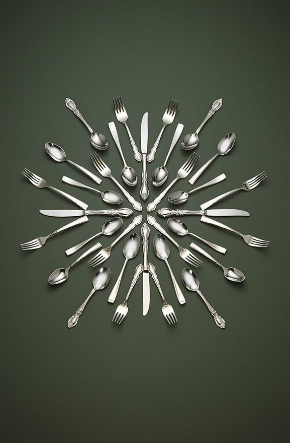 Oneida Dover Fine Flatware Dinner Knives, Set of 4 , 18/10 Stainless Steel, Silverware Set, Dishwasher Safe