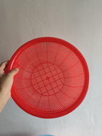 4 pcs Plastic Wash Basket Round Perforated Colander Wash Vegetables and Fruits Drain Cooked Pasta Kitchen Essentials Food Strainer Basket Strainer Kitchen Blue pink green red