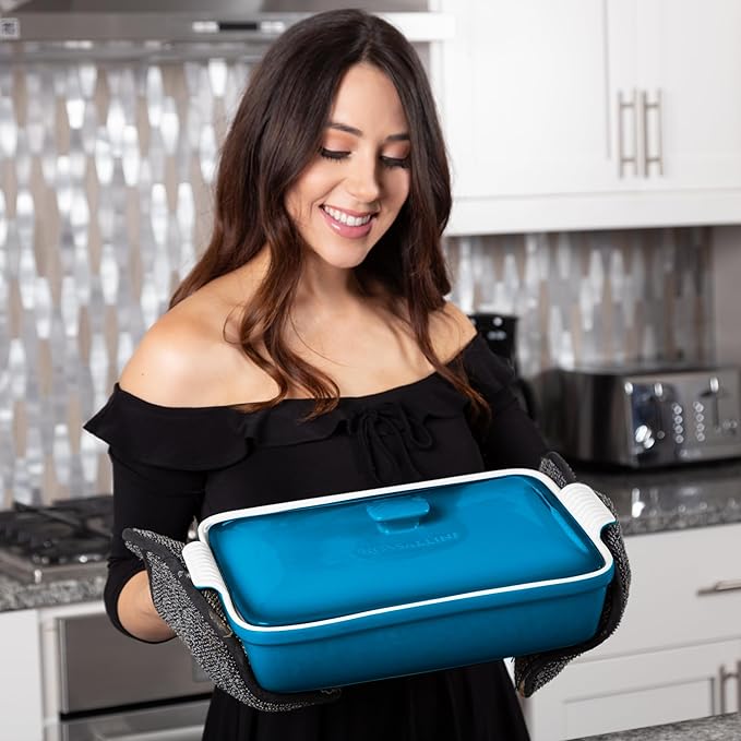 Stoneware Casserole Dish Bakeware Set with Lid, Covered Rectangular Dinnerware, Large 3.2 Quart, 11 by 9 Inch [Ocean Blue]