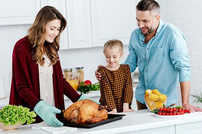 KITCHEN PERFECTION XL Silicone Smoker Oven Gloves -Extreme Heat Resistant BBQ Gloves -Handle Hot Food Right on Your Grill Fryer & Pit | Waterproof Oven Mitts Grill Gloves |Superior Value Set+3 Bonuses