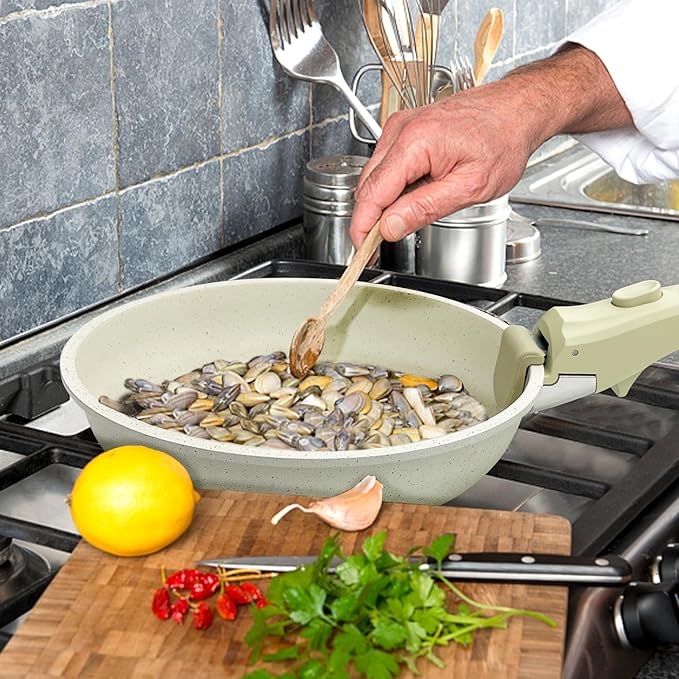 11 PCS Pots and Pans Set, Cookware set with removable Handles, Dishwasher and oven Safe, Detachable Cooking Set, Induction and Gas Stove kitch set, White