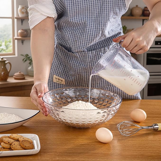 DaYammi Measuring Cups 4-Piece, Unbreakable Food-Grade Plastic Measuring Cup for Dishwasher, 16-Cup Liquid Measuring Cups for Prepping, Baking, Cooking, Readable Markings, 4-Quart/4L, Clear