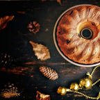 CHEFMADE Tube Cake Pan, 9.5-Inch Non-Stick Pumpkin-Shaped Tube Pan for Oven Baking (Champagne Gold)