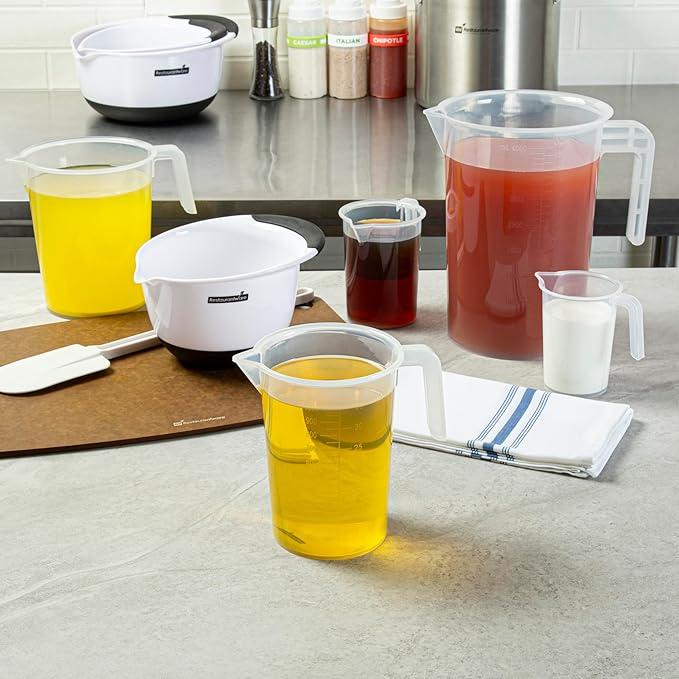 Restaurantware Measuring Cups, 1 Quart Pack of 10 Conical Spout Baking Measuring Cups, Liquid Scaling Vessels with I-Beam Handle, Embossed Graduations, Clear, Break and Crack Resistant for Baking