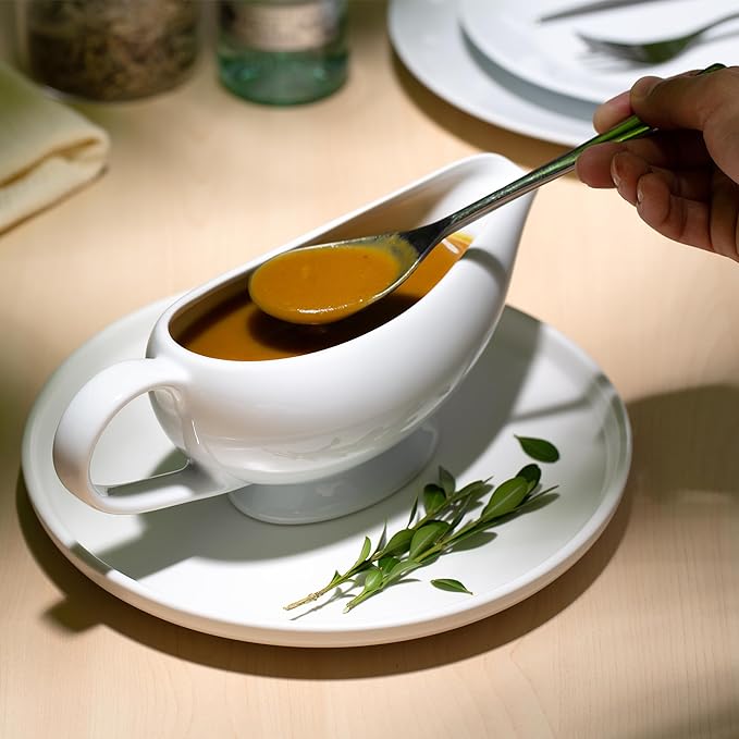 Kook Ceramic Gravy Boat, Serving Dispenser, Porcelain Pitcher for Sauces, Dressings and Creamer, Large Handle, Microwave and Dishwasher Safe, 21 oz, White