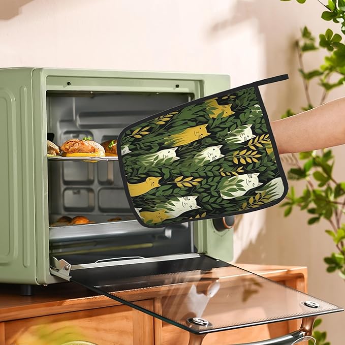 Cute Cats and Green Plants Pot Holder Set of 2,Kitchen Heat Resistant Potholder for Women Men BBQ Cooking Baking