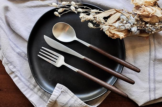 Lightweight Stainless Steel Flatware Set with Walnut (1 Set, Plain)