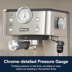 De’Longhi Classic Espresso Machine with Milk Frother, 15-Bar Pump & Temperature Control - Barista Coffee Maker Kit for Espresso, Latte, Cappuccino & Iced Coffee - Italian Stainless Steel Design